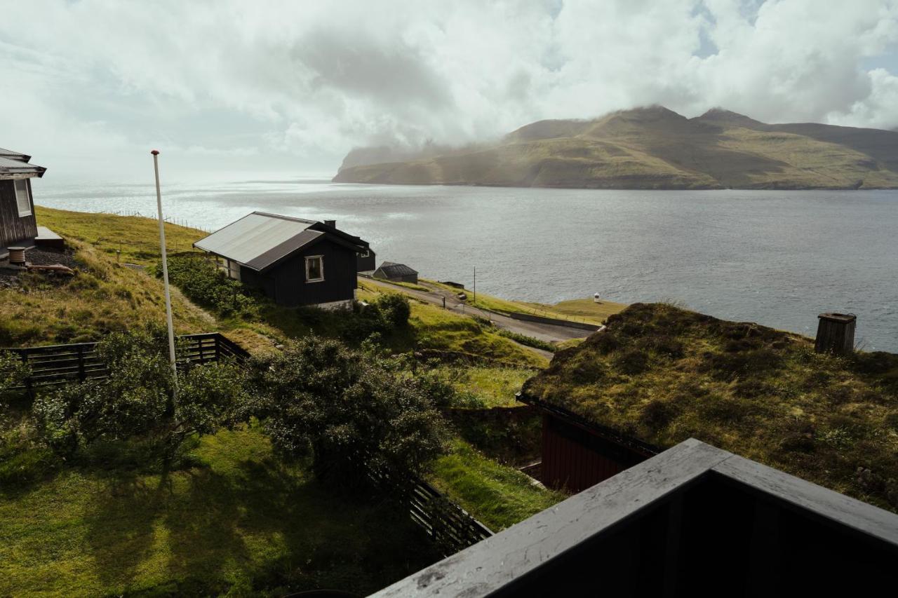 Cozy 2-Bedroom House With A Fantastic View Leynar Exterior photo